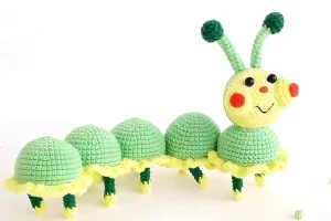 Read more about the article AMIGURUMI CATERPILLAR FREE CROCHET PATTERN