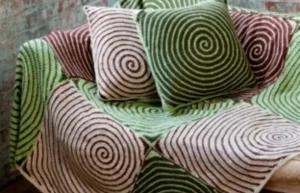 Read more about the article Create Stunning Vortex Afghan & Pillows