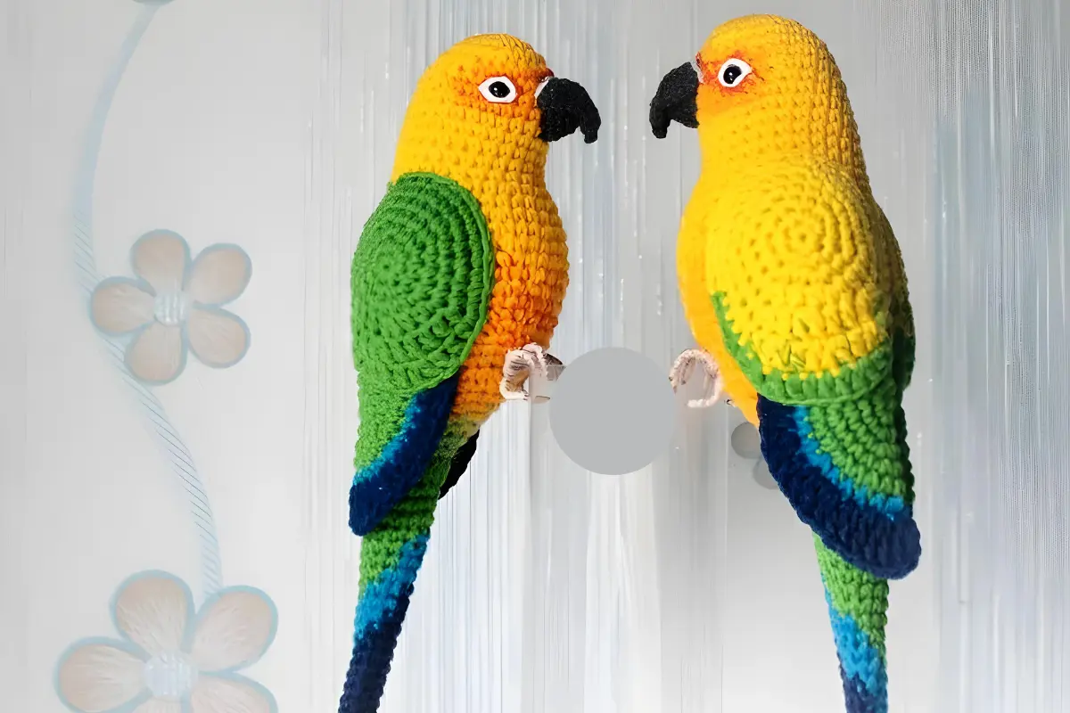 You are currently viewing Crochet Pattern Tutorial: Amigurumi Crochet Parakeet Free Pattern