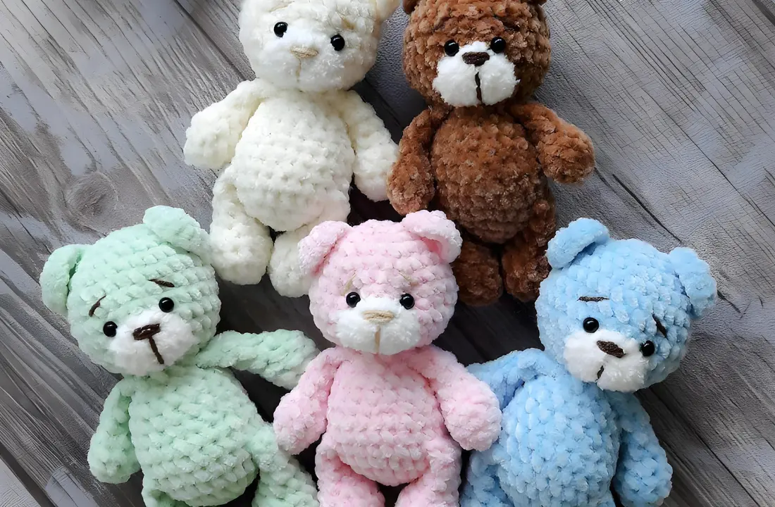 You are currently viewing Plush little bear amigurumi free crochet pattern