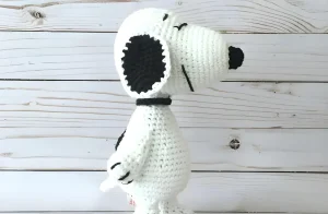 Read more about the article Snoopy free crochet pattern