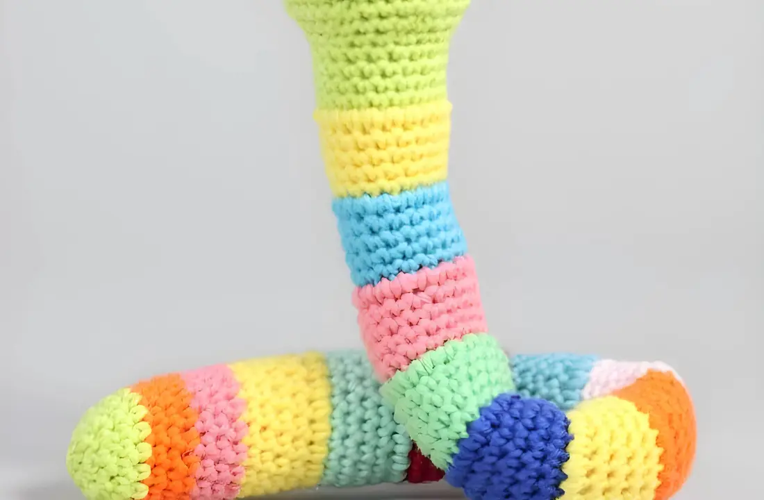 You are currently viewing Worm amigurumi free pattern