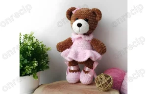 Read more about the article Amigurumi Sweet Bear Plush Free Pattern