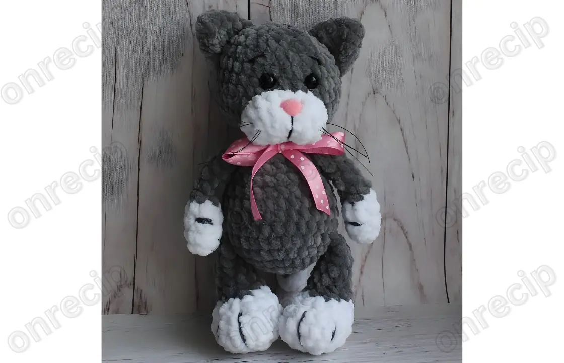You are currently viewing Crochet plush kitten free pattern