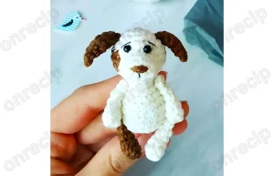 Read more about the article Dog Keychain Amigurumi Free Crochet Pattern