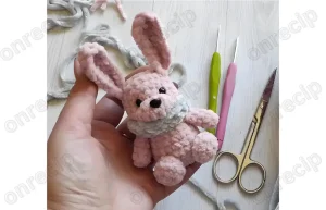 Read more about the article Free amigurumi mini bunny pattern