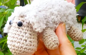 Read more about the article Toy Little Sheep Amigurumi Free Pattern