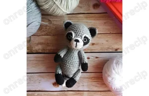 Read more about the article Free Amigurumi raccoon crochet pattern