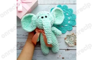 Read more about the article Free amigurumi marshmallow elephant crochet pattern