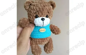 Read more about the article Free amigurumi plush bear cub pattern