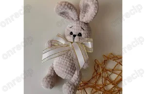 Read more about the article Mini bunny free amigurumi crochet pattern