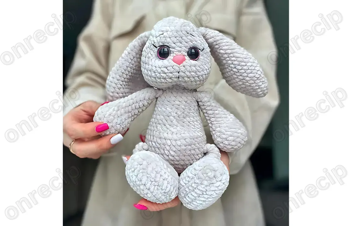 You are currently viewing Plush bunny free amigurumi pattern