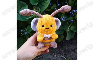 Read more about the article Free Amigurumi Bee Louie Crochet Pattern