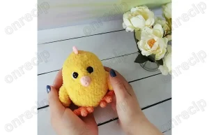 Read more about the article Free Amigurumi Chick Crochet Pattern