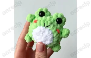 Read more about the article Free Amigurumi Frog with Belly Crochet Pattern