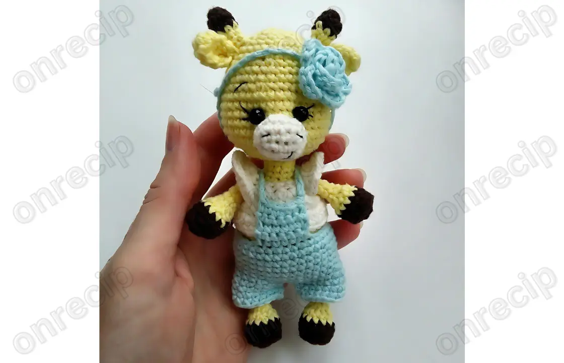 You are currently viewing Free Amigurumi Giraffe Crochet Pattern