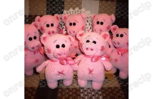 Read more about the article Free Plush Piglet Amigurumi Crochet Pattern