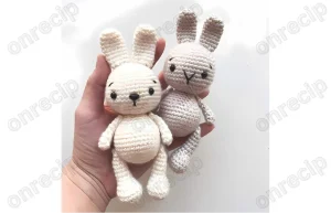 Read more about the article Free bunnies amigurumi crochet pattern