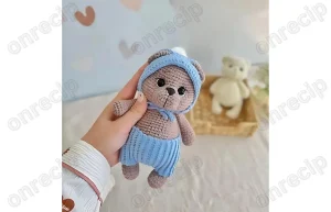 Read more about the article Free amigurumi bear in a hat crochet pattern