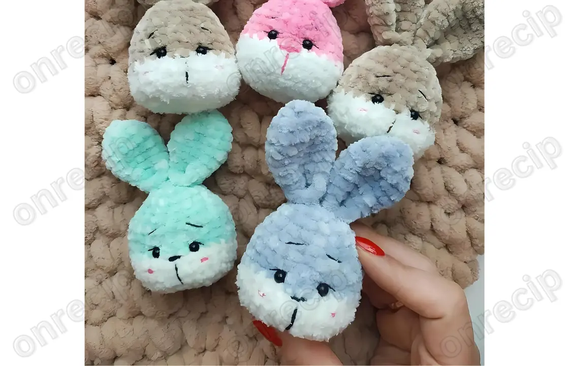 You are currently viewing Free amigurumi bunny keychain crochet pattern