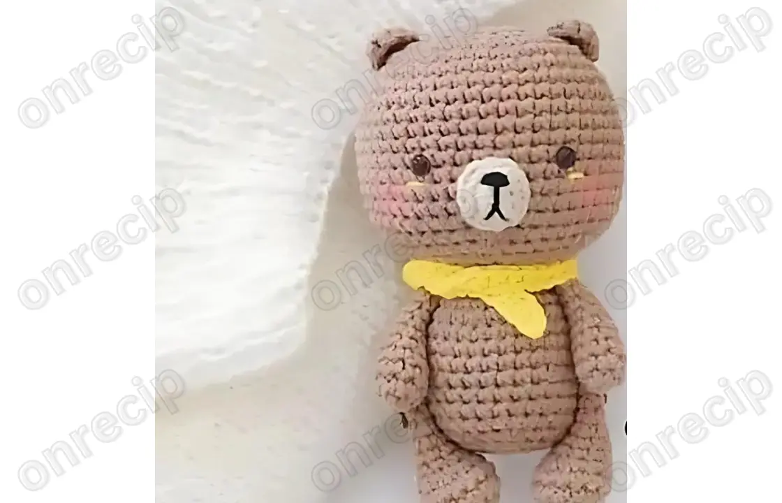 You are currently viewing Free crochet bear cub amigurumi pattern