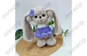 Read more about the article Amigurumi bunny long-eared in a Dress crochet pattern