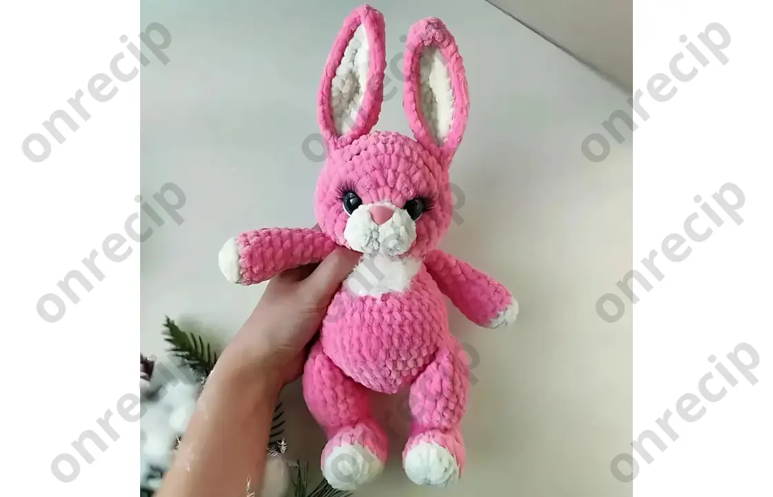 You are currently viewing Free amigurumi plush bunny crochet pattern